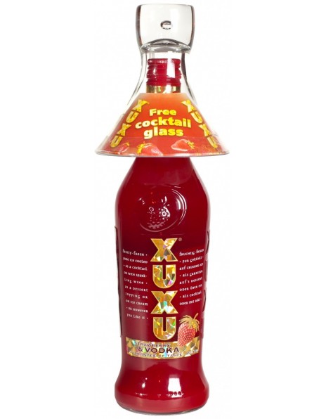 Ликер "XUXU" Strawberry &amp; Vodka, with glass, 0.7 л